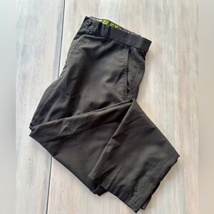 Black Men’s Active Flex Series Pants by Haggar. Size: Medium